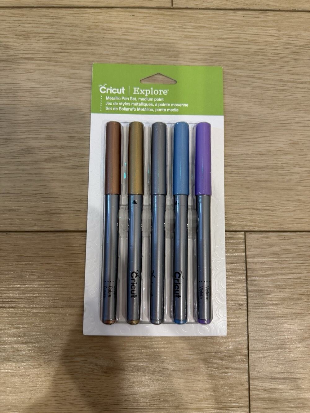 Cricut Explore Metallic 5pc Pen Set Med Point 1.0 New